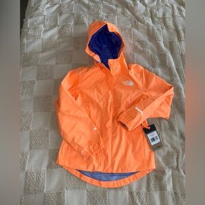 NWT The North Face Kids Antora Rain Jacket size M (10)